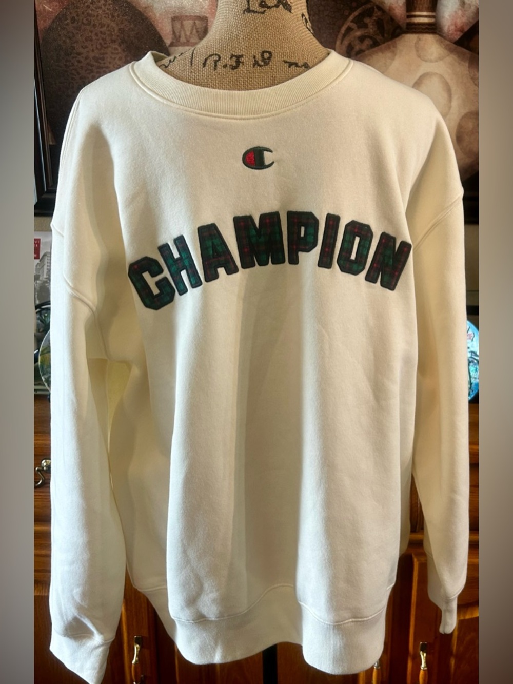 Champion Women's Fleece Pullover Sweatshirt Color Cream XXL NWT